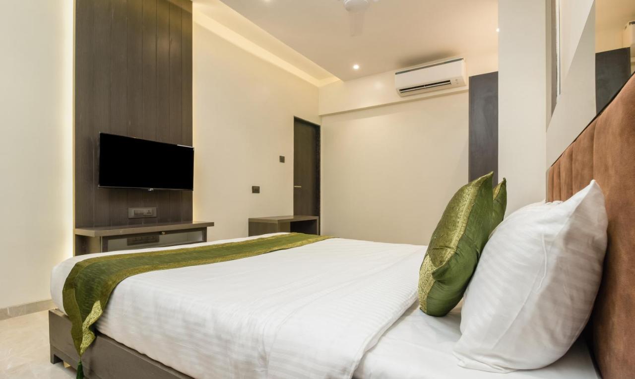 Hotel Oyster Suite Andheri West Mumbai  Buitenkant foto